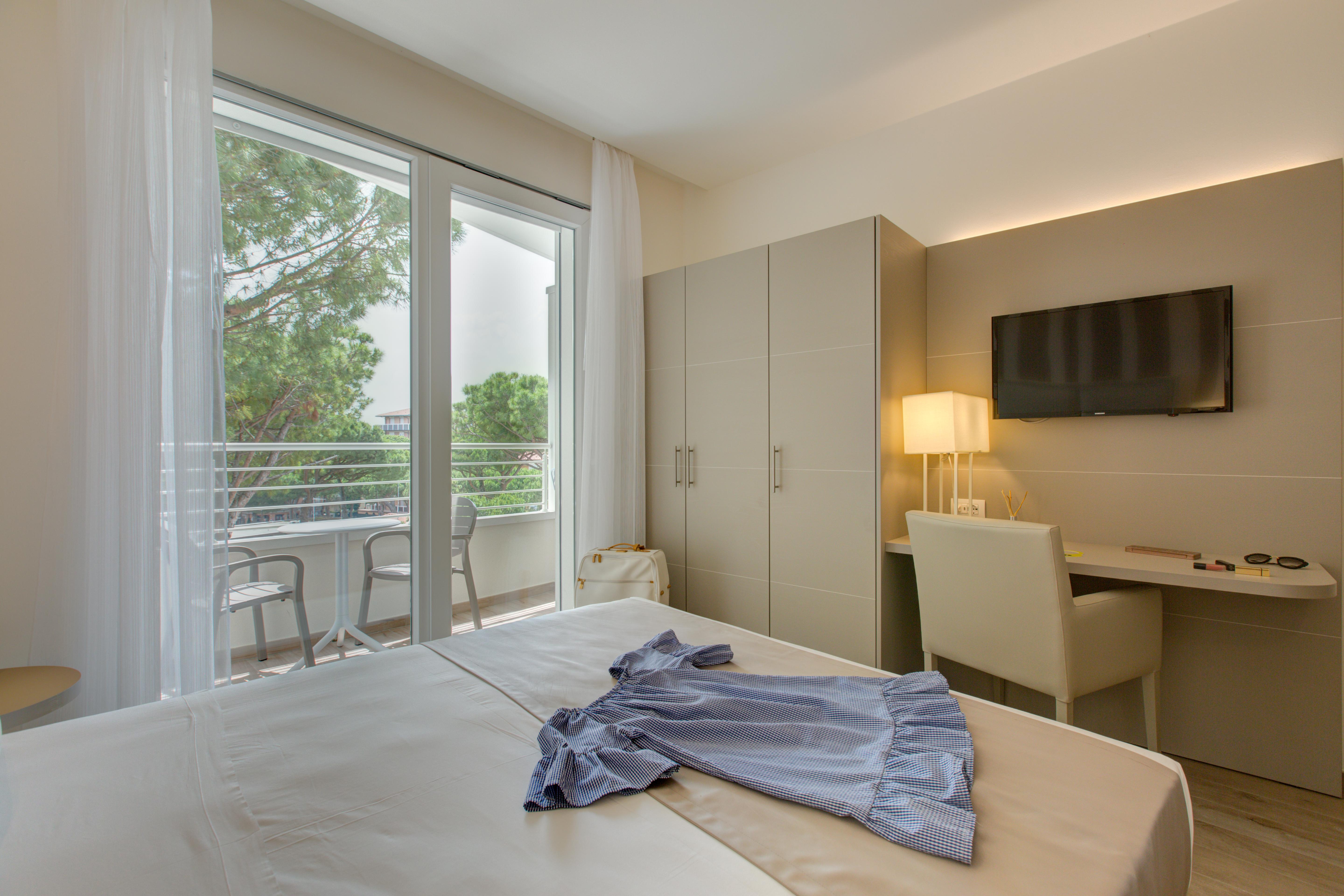 Hotel Luxor Milano Marittima Exterior foto